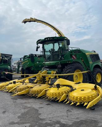 John Deere 9700i