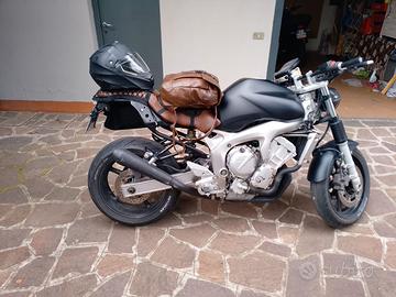 Yamaha fz6 cafè racer