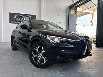 Alfa Romeo Stelvio 2.2 Turbodiesel 190 CV AT8 Q4 B