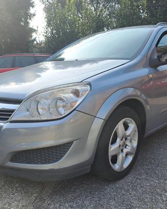 OPEL ASTRA 1.7 CDTI DIESEL *OK NEOPATENTATI*