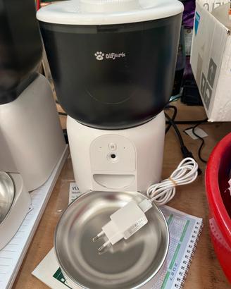 Distributore croccantini