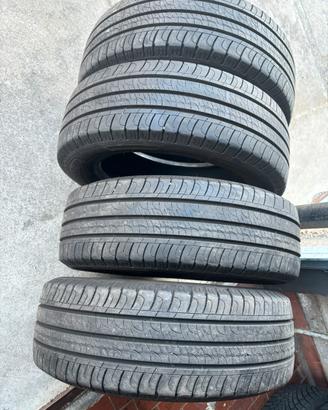 4 gomme estive 195/60/16 c