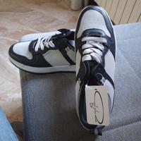 Scarpe ginnastica uomo nuove!