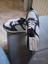 Scarpe ginnastica uomo nuove!