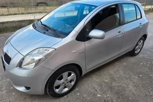 Toyota Yaris 1.4 D-4D 5 porte Sol