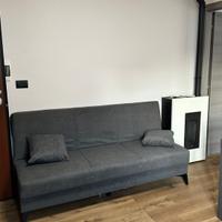 Divano/letto con cassettone salva spazio