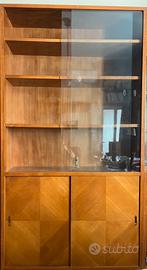 Libreria vintage anni 60 in legno con vetrina fumè