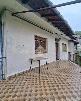 CASA SEMINDIPENDENTE A VOBBIA