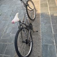 Bicicletta mai usata