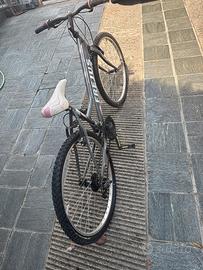 Bicicletta mai usata