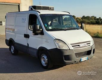 Iveco Daily 29L12 2.2 - 2009