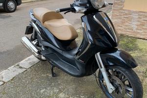 Piaggio BEVERLY 500