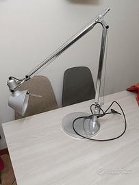 Lampada Tolomeo di Artemide