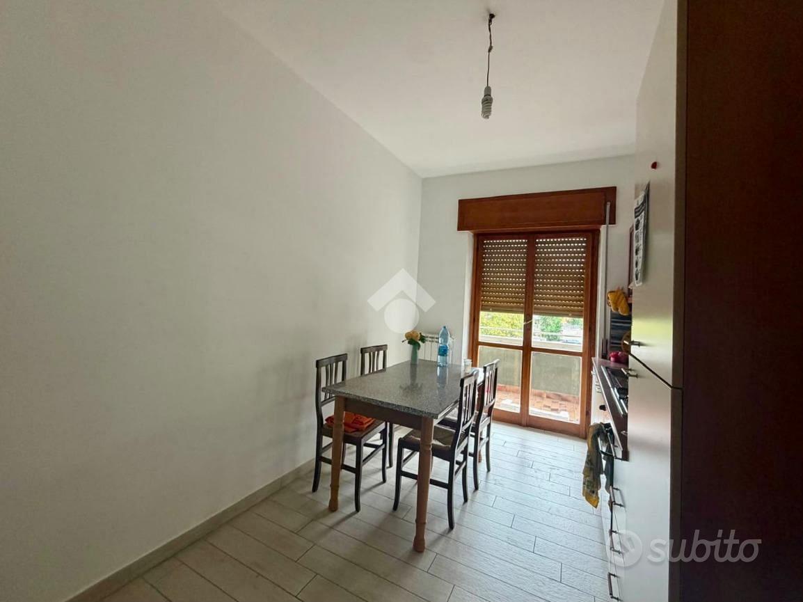 Appartamento – Rende, Roges - Altro