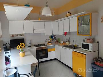 Cucina componibili con elettrodomestici