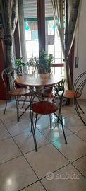 set tavolo e sedie