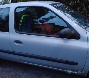portiera destra x renault clio 