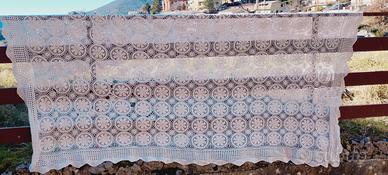 Tovaglia in uncinetto