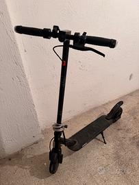 Monopattino Vivo V30