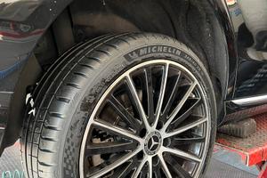 Cerchi 18” originali Mercedes + gomme nuove
