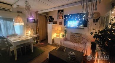 aci castello loft arredato fronte mare