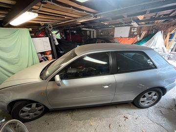 Audi A3 8l 1.6 benzina