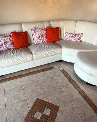 Divano Chateaux d’Ax 280 cm in pelle bianca