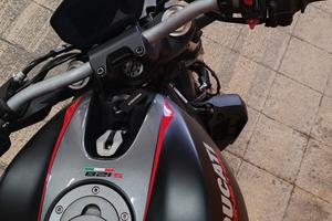 Ducati Monster 821