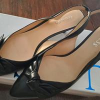 scarpe in pelle Guess