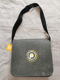 Borsa portadocumenti grigia in feltro Halfar