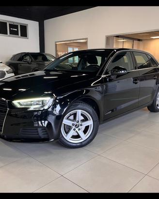AUDI A3 3ª serie - A3 SPB 30 TDI Business