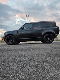 Defender 110 3.0 250 CV