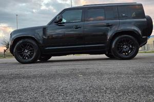 Defender 110 3.0 250 CV