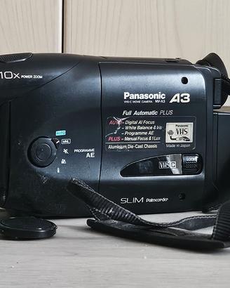 Videocamera Panasonic A3 VHS-C + Caricabatteria