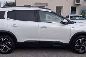 Citroën C5 Aircross Hybrid Plug-In 225 CV Shine