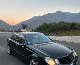 Mercedes Benz e-class