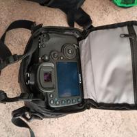 Due borse una grande l' altra piccola