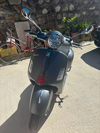 Vespa GTS 300