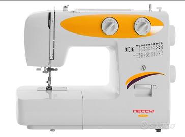 Macchina da cucire Necchi N85