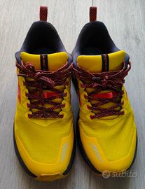 SCARPE BROOKS CASCADIA 