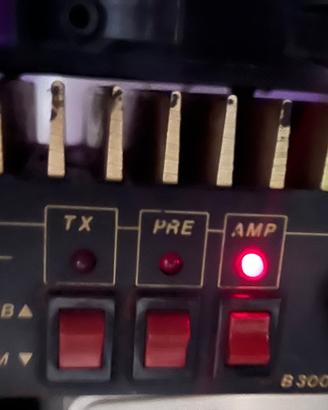 Amplificatore lineare  Zetagi b300