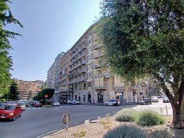 Box auto in Avellino centro di mq. 52