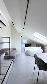 Mansarda design fronte mare a Porto San Giorgio
