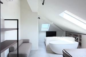 Mansarda design fronte mare a Porto San Giorgio
