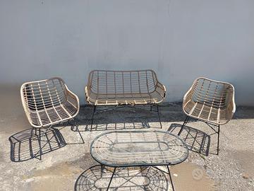 Salotto in ferro 