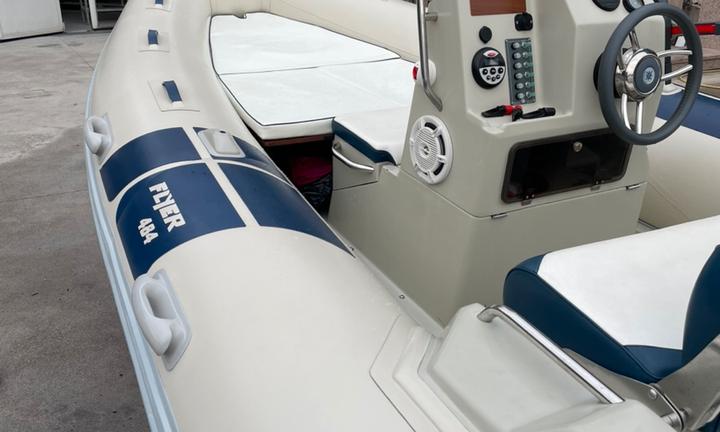 Gommone Flyer 484+Yamaha F40GETL+rimorchio Ellebi