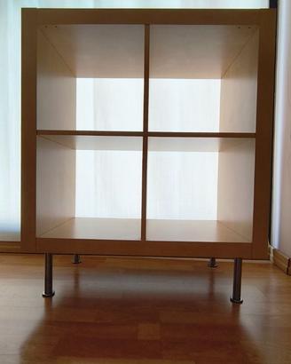 Mobile Ikea modello Kallax