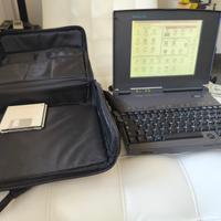 PC portatile vintage AST Ascentia 700N