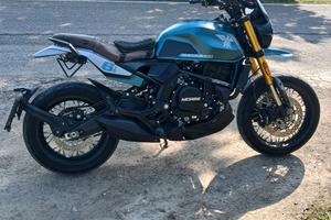 Moto morini. Scr 650