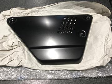 Fianchetto laterale dx V9 Bobber